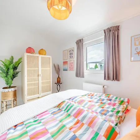 Strandperle In Premium Lage Am Fuer Urlaub Und Workation Mit Hundestrand *