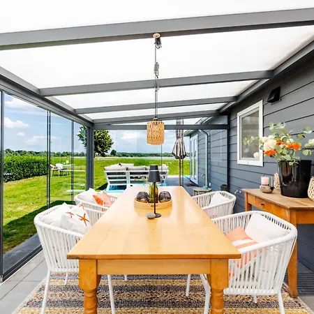 Strandperle In Premium Lage Am Fuer Urlaub Und Workation Mit Hundestrand