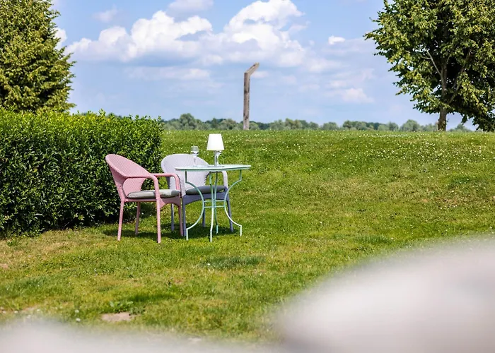 Strandperle In Premium Lage Am Fuer Urlaub Und Workation Mit Hundestrand Lathum