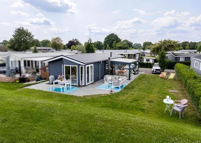 Strandperle In Premium Lage Am Fuer Urlaub Und Workation Mit Hundestrand Vakantiehuis