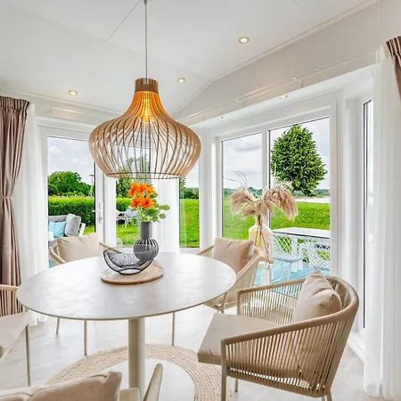 Strandperle In Premium Lage Am Fuer Urlaub Und Workation Mit Hundestrand בית נופש *