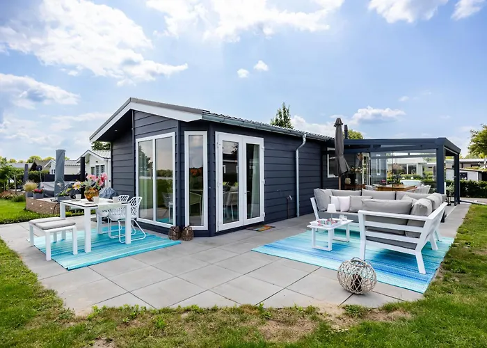 Strandperle In Premium Lage Am Fuer Urlaub Und Workation Mit Hundestrand * Lathum