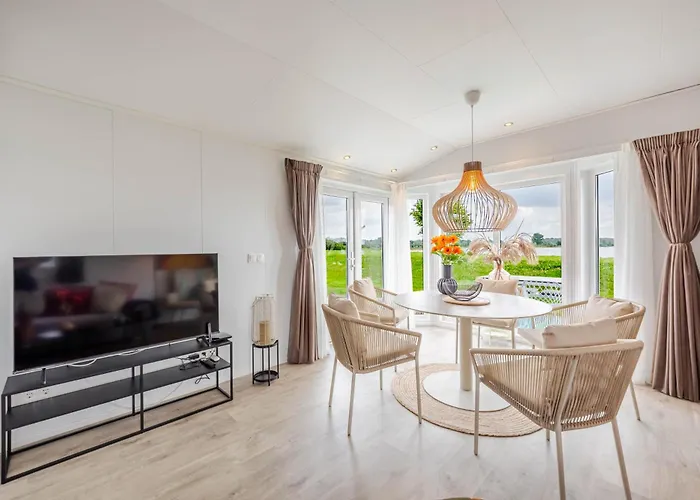 Strandperle In Premium Lage Am Fuer Urlaub Und Workation Mit Hundestrand